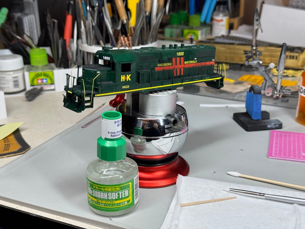 On My Bench: Decal Home&nbsp;Stretch