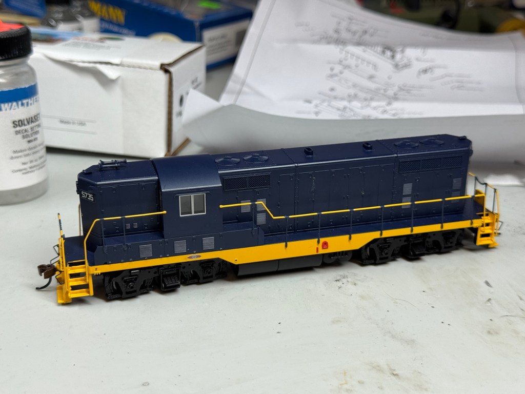 On My Bench: De-Lettering A Bachmann&nbsp;GP-7